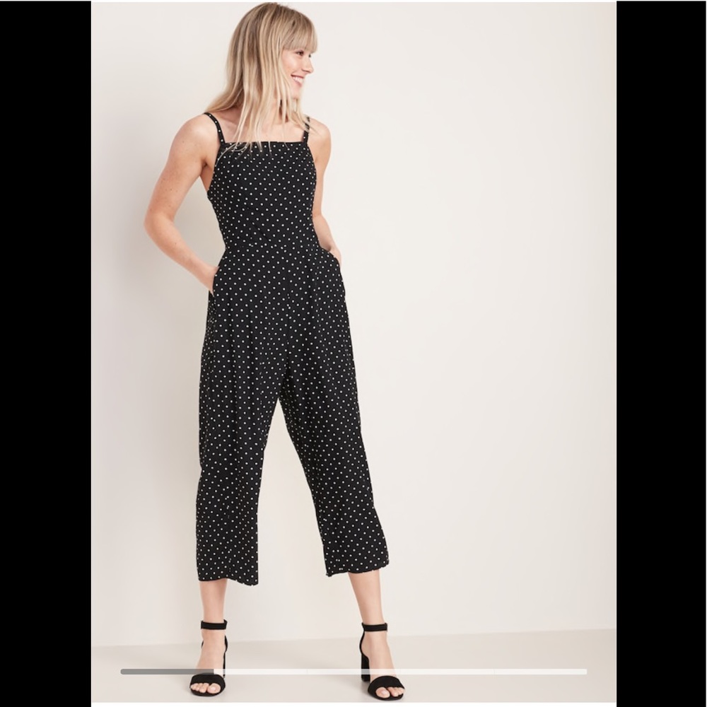 Cropped Jumpsuit XL, Rouched back, Adj straps NWT